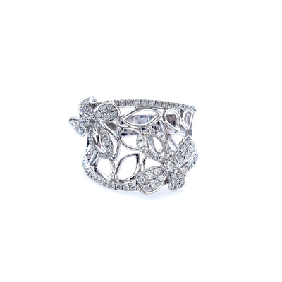 18K White Gold Oval Shaped Ring