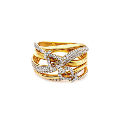 18K Yellow Gold Oval Shaped Ring