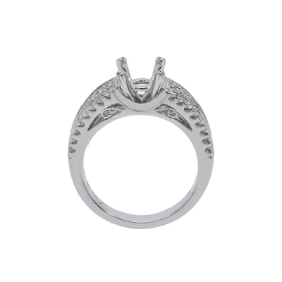 18K White Gold Round Shape Ring