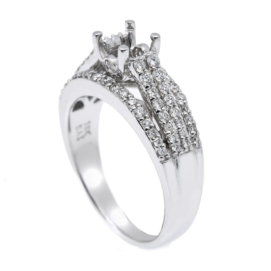 18K White Gold Round Shape Ring