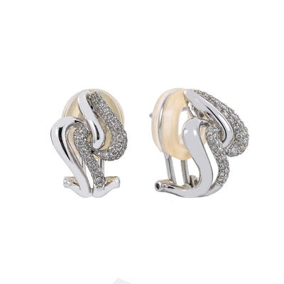 18K White Gold Ladies Drop Earrings With 0.67 CT Diamonds