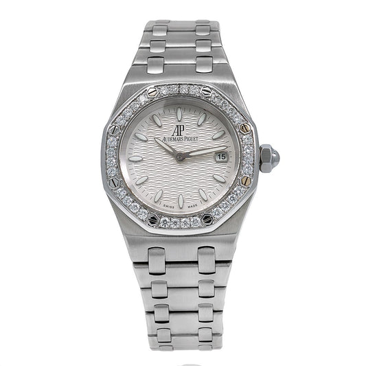 Audemars Piguet Royal Oak Lady 	67651ST.ZZ.1261ST.01 33MM Silver Dial With Stainless Steel Bracelet