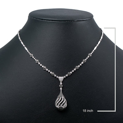 18K White Gold 18" With 19.00 grams Women's Necklace