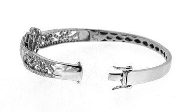 14K White Gold Diamond Heart Bangle With Round Cut Diamonds 2.00CT