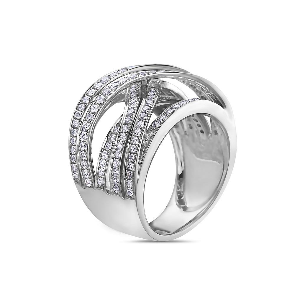 Ladies 18k White Gold Ring With1.55 CT Right Hand Ring