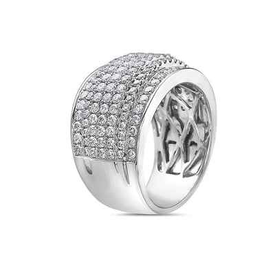 Ladie 18k White Gold With 1.97 CT Right Hand Ring